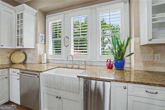 23 Waterside Drive SE, Cartersville, GA 30121