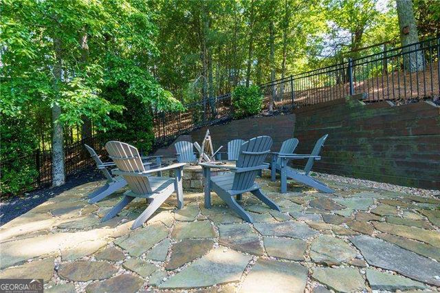 23 Waterside Drive SE, Cartersville, GA 30121