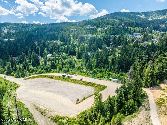 614 Telemark Rd, Sandpoint, ID 83864