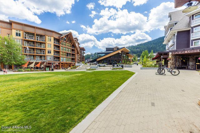 614 Telemark Rd, Sandpoint, ID 83864