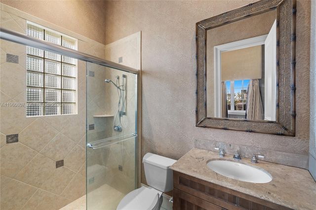 3914 Island Estates Dr, Aventura, FL 33160