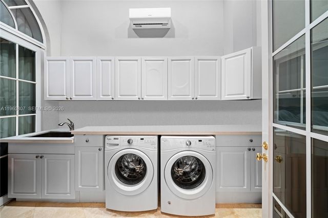 3914 Island Estates Dr, Aventura, FL 33160