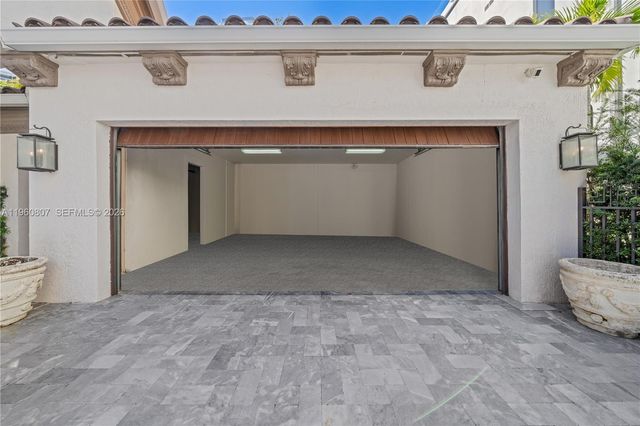 3914 Island Estates Dr, Aventura, FL 33160