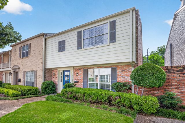 12618 Huntingwick Drive 100, Houston, TX 77024