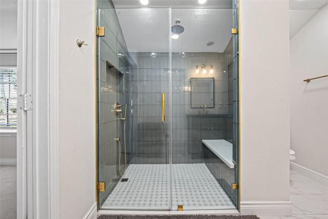 12618 Huntingwick Drive 100, Houston, TX 77024