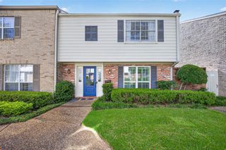 12618 Huntingwick Drive 100, Houston, TX 77024