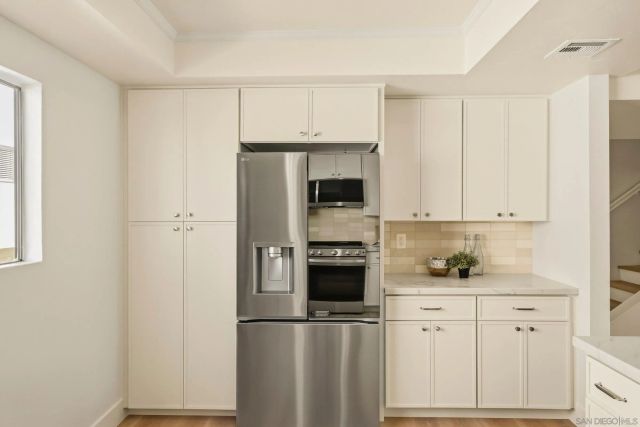 7382 Caminito Carlotta, San Diego, CA 92120