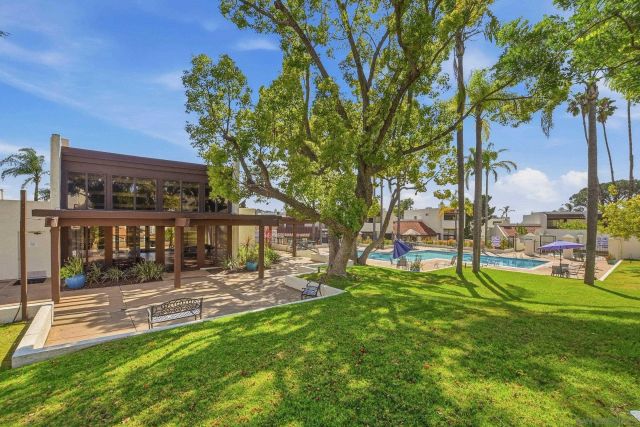 7382 Caminito Carlotta, San Diego, CA 92120