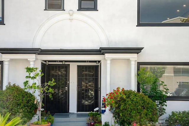 10 Esperanza Avenue 12, Long Beach, CA 90802