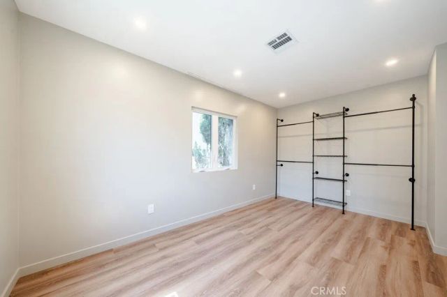 10 Esperanza Avenue 12, Long Beach, CA 90802