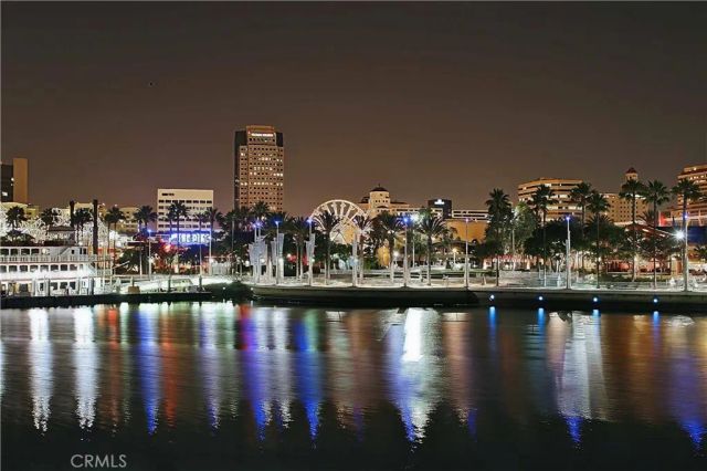 10 Esperanza Avenue 12, Long Beach, CA 90802
