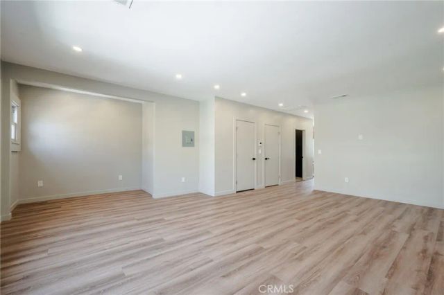 10 Esperanza Avenue 12, Long Beach, CA 90802