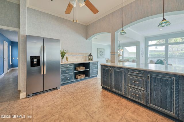 1273 QUEENS ISLAND Court, Jacksonville, FL 32225