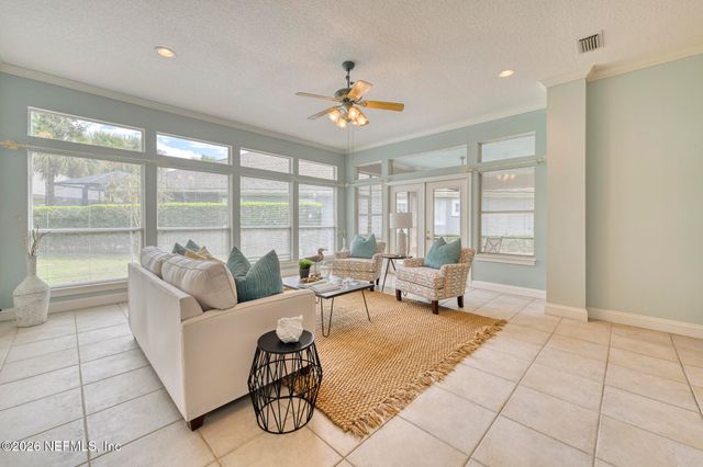 1273 QUEENS ISLAND Court, Jacksonville, FL 32225