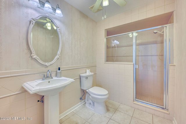 1273 QUEENS ISLAND Court, Jacksonville, FL 32225