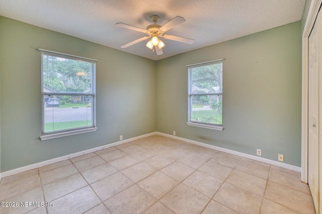 1273 QUEENS ISLAND Court, Jacksonville, FL 32225