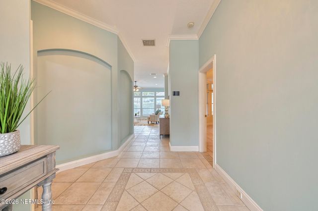 1273 QUEENS ISLAND Court, Jacksonville, FL 32225
