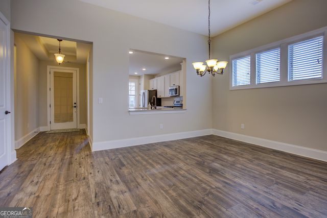 208 Silver Maple Court, Peachtree City, GA 30269