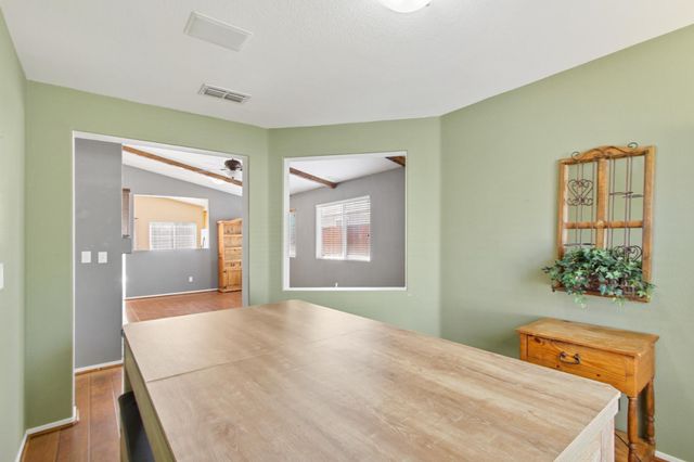 5336 Wadsworth Way, Sacramento, CA 95835