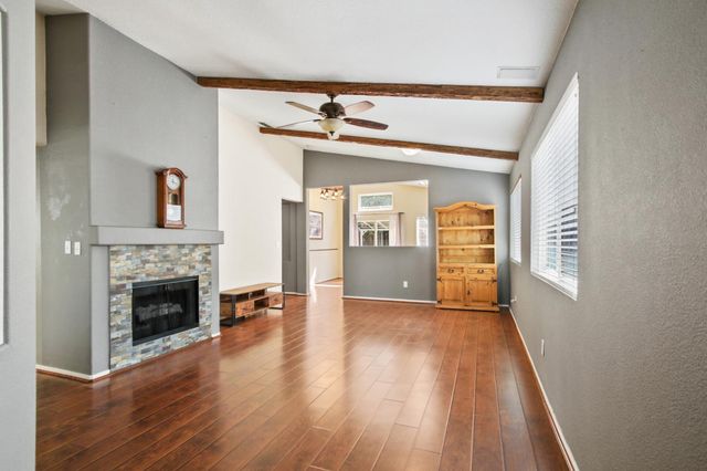 5336 Wadsworth Way, Sacramento, CA 95835