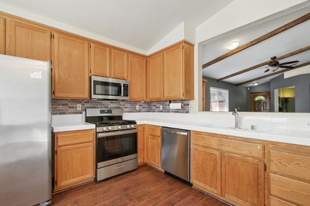 5336 Wadsworth Way, Sacramento, CA 95835