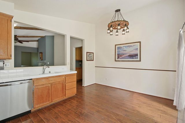 5336 Wadsworth Way, Sacramento, CA 95835