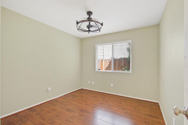 5336 Wadsworth Way, Sacramento, CA 95835