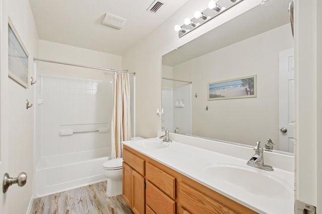 5336 Wadsworth Way, Sacramento, CA 95835