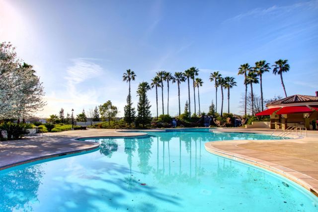 5336 Wadsworth Way, Sacramento, CA 95835