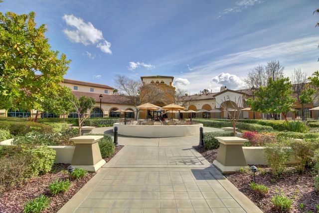 5336 Wadsworth Way, Sacramento, CA 95835