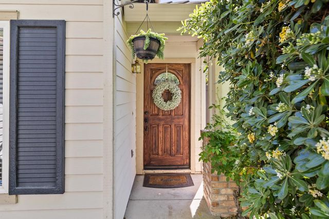 5336 Wadsworth Way, Sacramento, CA 95835