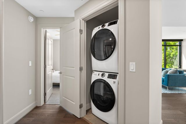 2511 Willowick Road 518, Houston, TX 77027