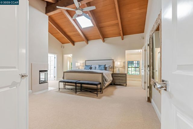 1108 Howard Hills Rd, Lafayette, CA 94549