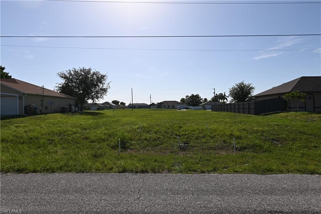 1701 NE 6th PL, CAPE CORAL, FL 33909 — photo 2