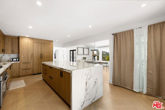 4491 Gayle Drive, Tarzana (los Angeles), CA 91356