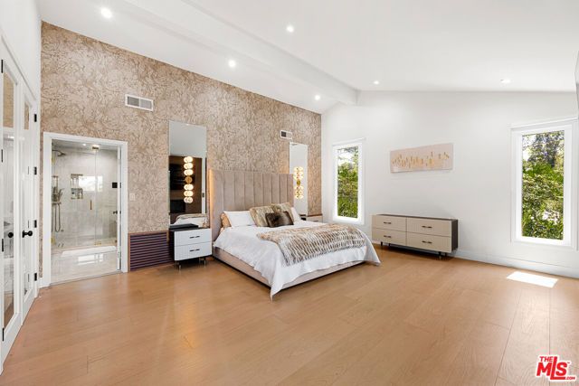 4491 Gayle Drive, Tarzana (los Angeles), CA 91356
