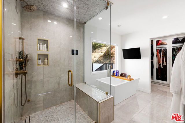 4491 Gayle Drive, Tarzana (los Angeles), CA 91356