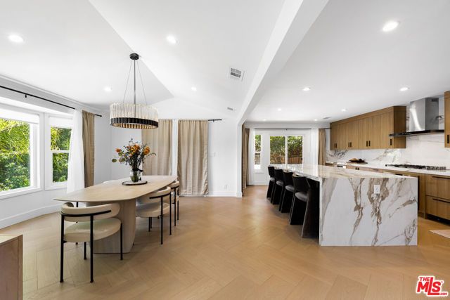 4491 Gayle Drive, Tarzana (los Angeles), CA 91356