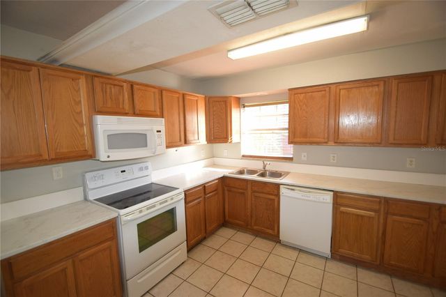 2762 GALE ROSE DRIVE, Lakeland, FL 33805