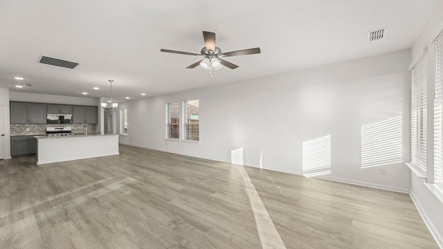 778 Hidden Feather Drive, Lavon, TX 75166