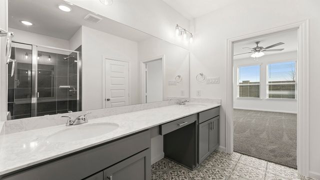 778 Hidden Feather Drive, Lavon, TX 75166