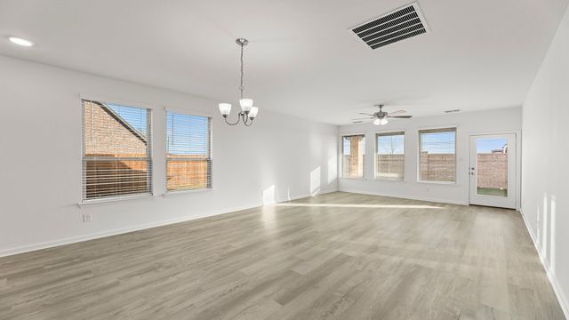 778 Hidden Feather Drive, Lavon, TX 75166