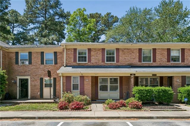 381 Circuit Ln Unit C, Newport News, VA 23608