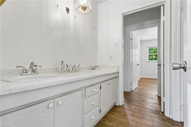 381 Circuit Ln Unit C, Newport News, VA 23608