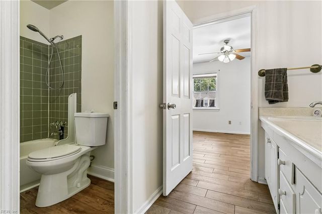 381 Circuit Ln Unit C, Newport News, VA 23608