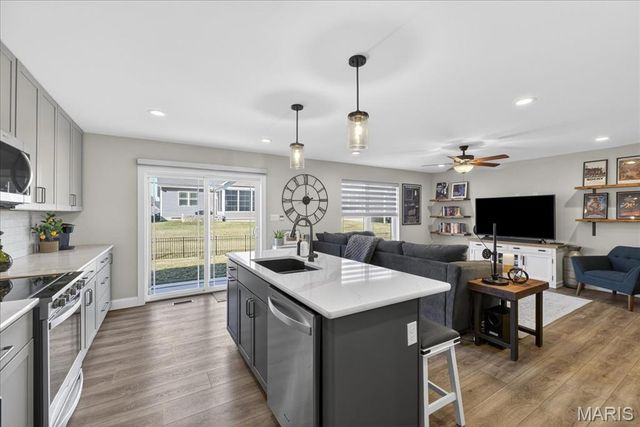 9007 Camino Trail, Cottleville, MO 63304