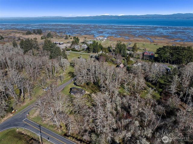 3212 Oysterville Road, Oysterville, WA 98641
