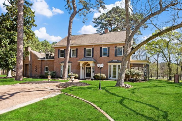 210 W Fm 247 Road, Huntsville, TX 77320