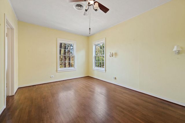 210 W Fm 247 Road, Huntsville, TX 77320