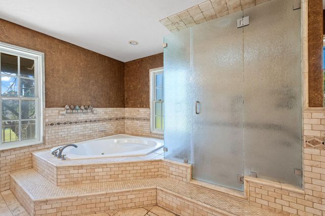 210 W Fm 247 Road, Huntsville, TX 77320